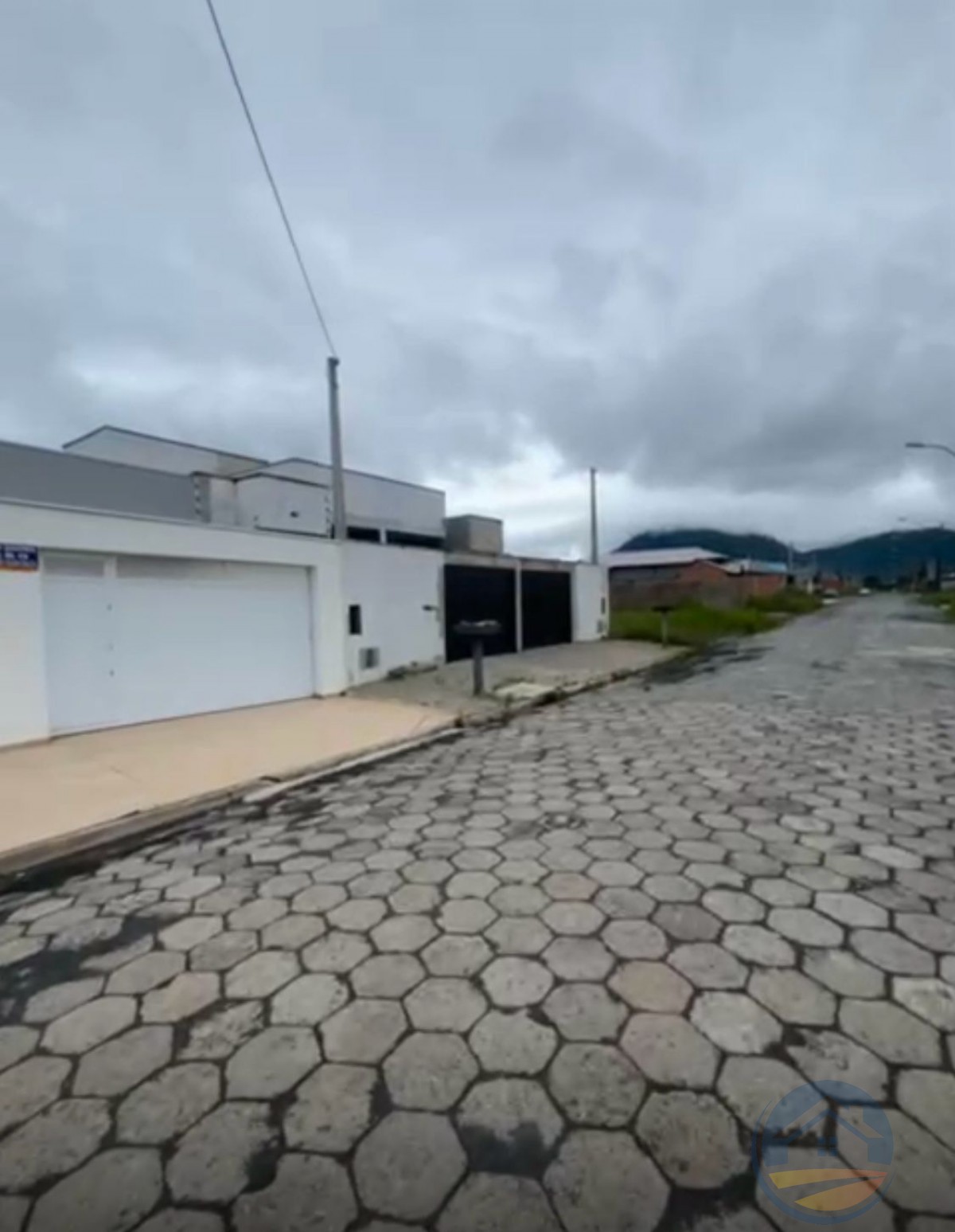 Terreno no bairro Flora Rica II, Pós Linha